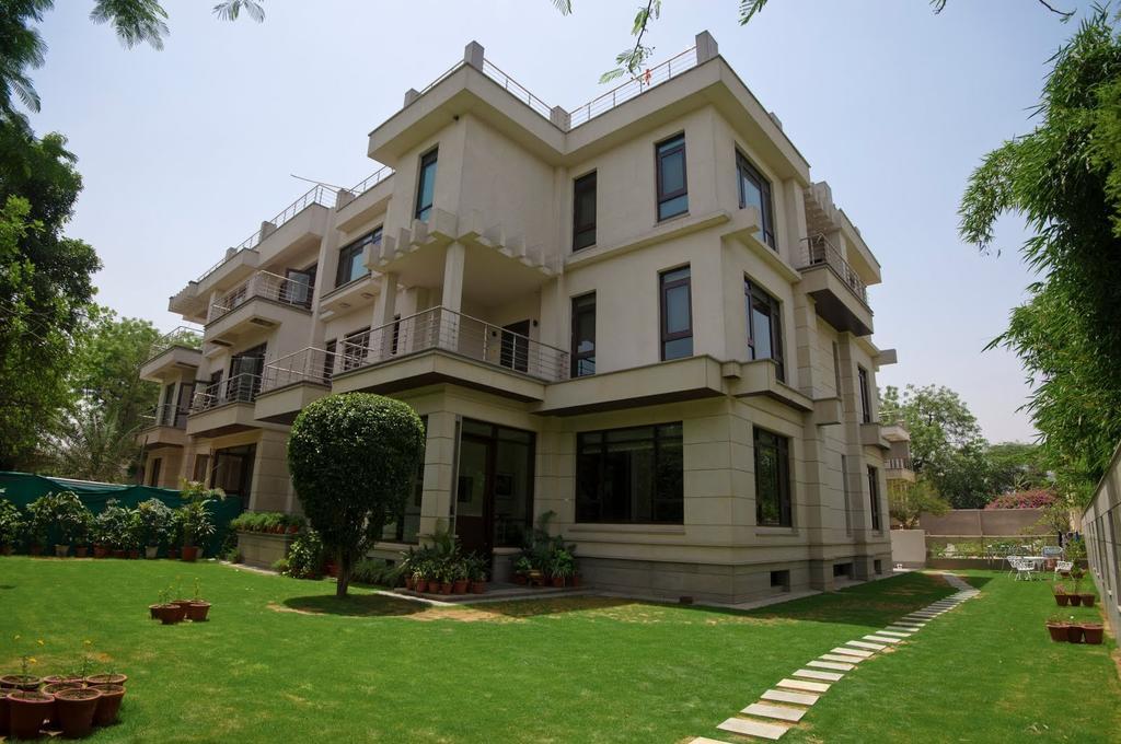 76 Friends Colony Panzió Új-Delhi Kültér fotó