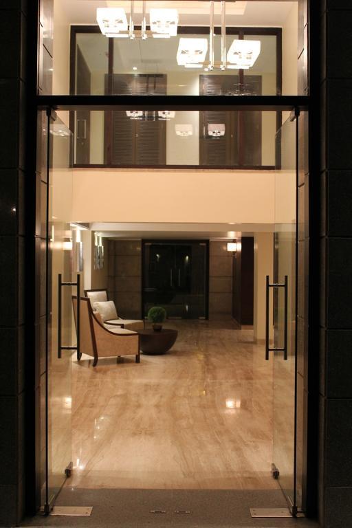 76 Friends Colony Panzió Új-Delhi Kültér fotó