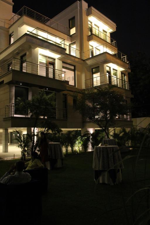 76 Friends Colony Panzió Új-Delhi Kültér fotó